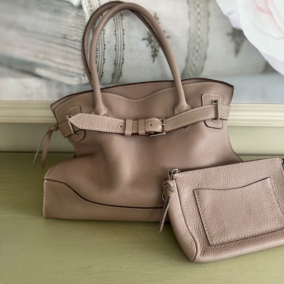 Leather Bag from Paris designers Charles et Charlus - Picture 2 of 3